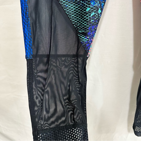 Multi-Colored Snake Print Workout Gym Legging Pants w/Sheer Black Mesh Front Med - Picture 5 of 8